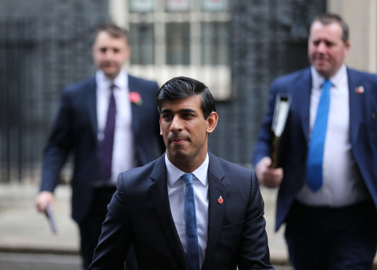 Sunak to Increase UK Minimum Wage